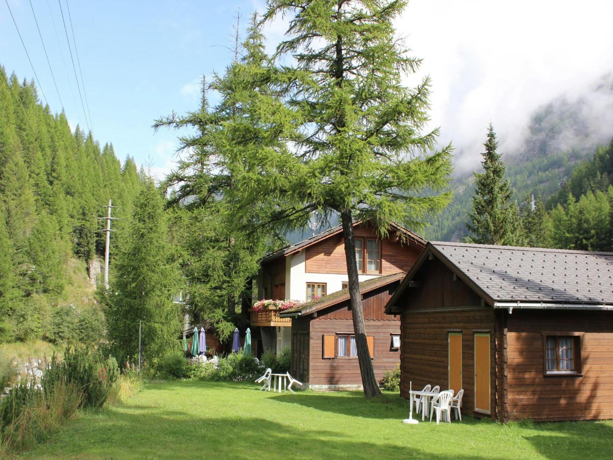 Modern Chalet In Saas Balen With Garden Eksteriør billede